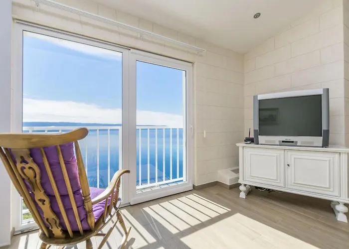Luxury View Apartment Omis