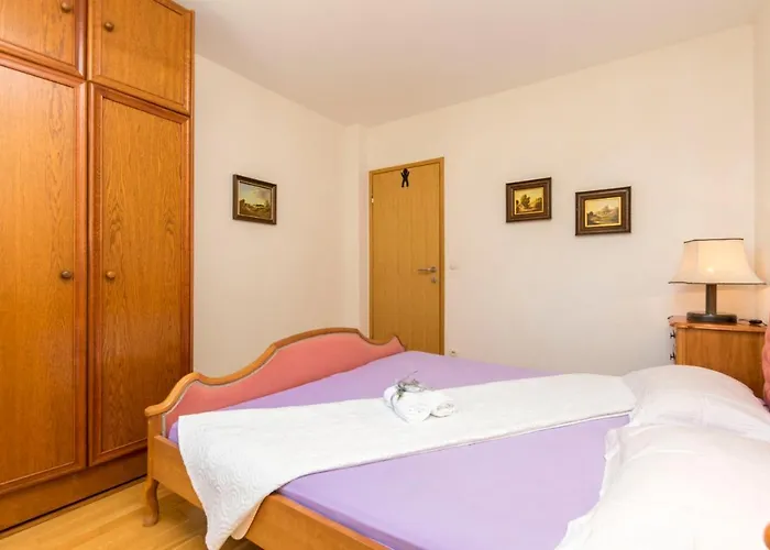 Luxury View * Omis