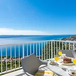 Luxury View