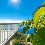 Luxury View Apartman