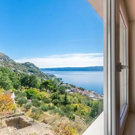 Luxury View * Omis